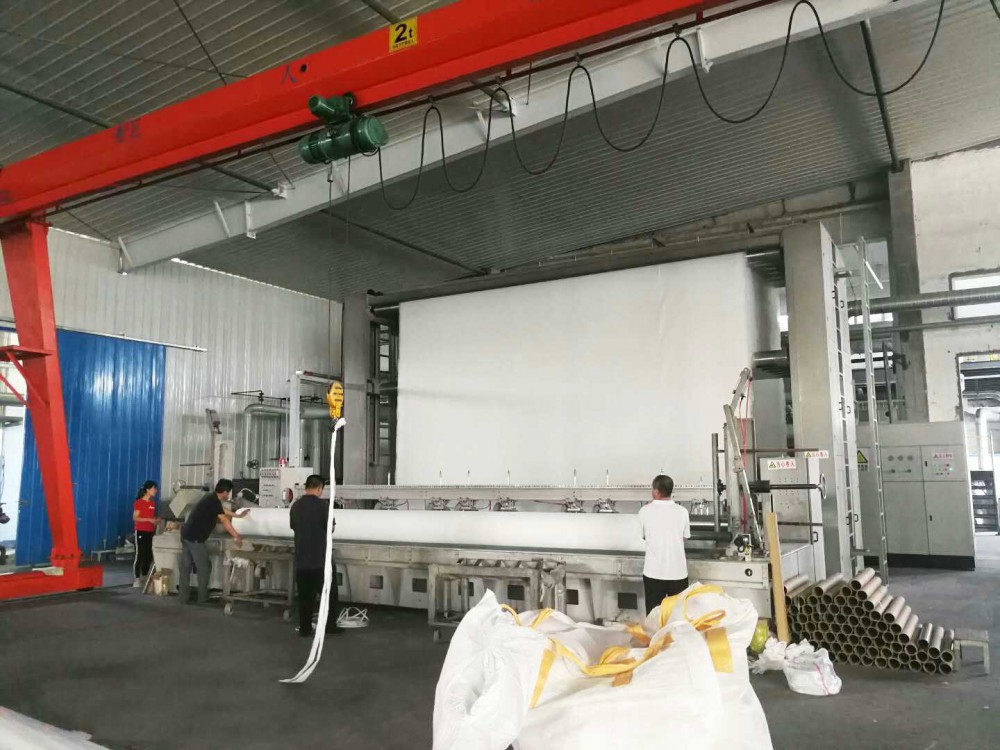 土工布生产设备